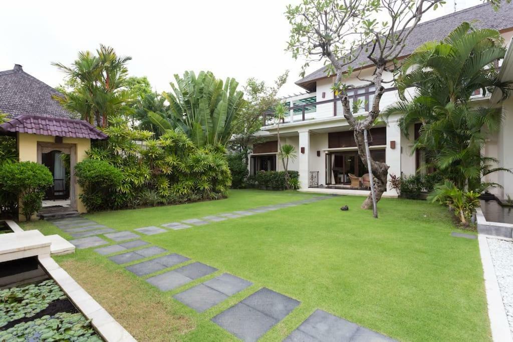 Bali Villa Lotus Seminyak  Exterior photo